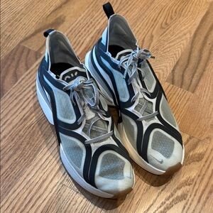 Nike Black and White Women's Sneakers